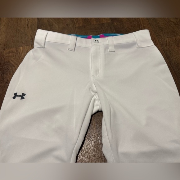 Under Armour Pants Softball Women's XS White Heat Gear Short Knickers - Picture 4 of 9